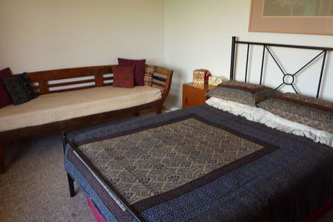 31 Elizabeth Crescent - C Tourism 3