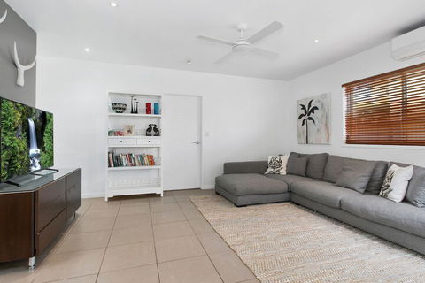BEACH HOUSE On PEARL - C Tourism 2