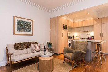 Art Deco 2 Bed Sydney & Darlinghurst Gem - C Tourism 5