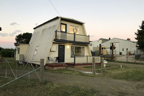 Millieâ€™s A Frame Uralla Haven - C Tourism 3