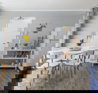 Family Romance Fun on Kings Beach - C Tourism