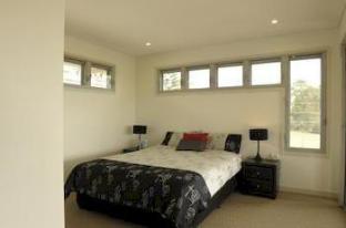 Maleny Grove - C Tourism 2