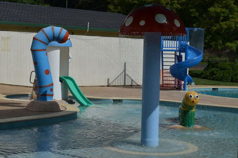 Porepunkah Pines Holiday Park - C Tourism 6