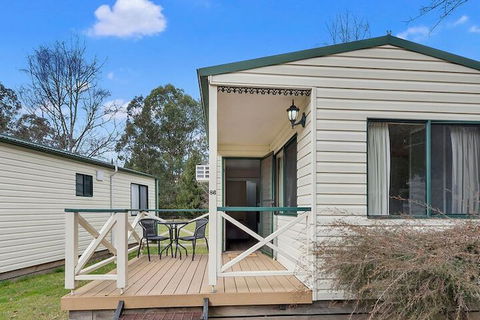Porepunkah Pines Holiday Park - C Tourism 1
