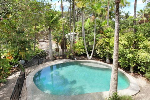 8 Springfield Avenue Pet Friendly Linen Included - C Tourism 4
