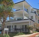 Unit 2 Beach Gallery 9 Andrew Street Point Arkwright 500 BOND LINEN SUPPLIED - C Tourism