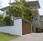 Unit 2 Sea Breeze Villas Coolum Beach - C Tourism