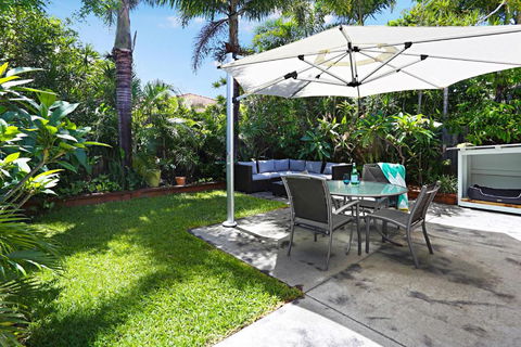 Jimmys Shout Pet Friendly - C Tourism 2