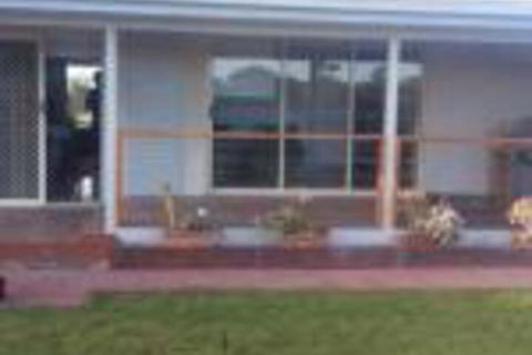 River Cottage Eagle Point - C Tourism 0