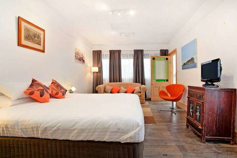 Robinson Cottage - C Tourism 1