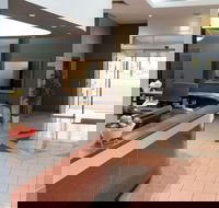 Adelaide Riviera Hotel - C Tourism