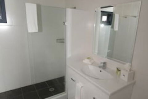 Habitat Chalet - C Tourism 7