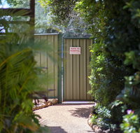 Highlander Motor Inn  Apartments - C Tourism