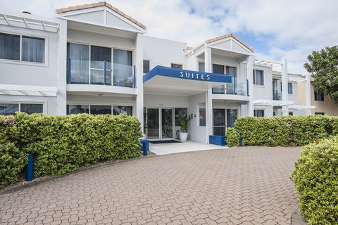 The Marina Hotel - C Tourism 5