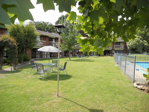 Bogong View Motor Inn - C Tourism 4