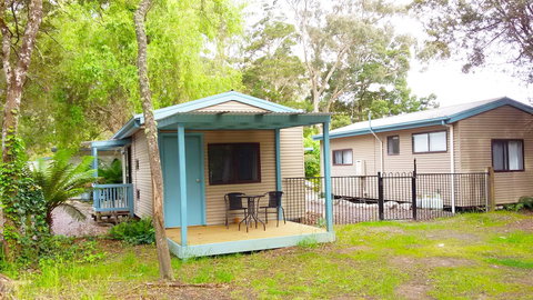 BIG4 Strahan Holiday Retreat - C Tourism 1