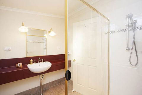 Beechworth Cedar Cottages - C Tourism 7