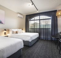 Nightcap at Springwood Hotel - C Tourism