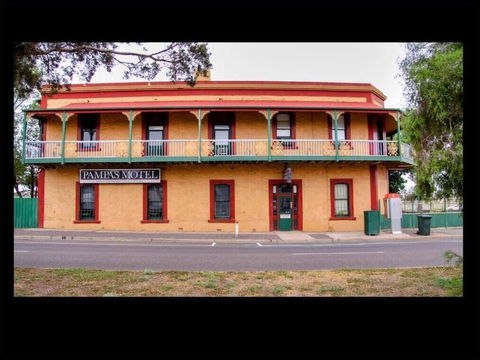 Pampas Motel - C Tourism 1