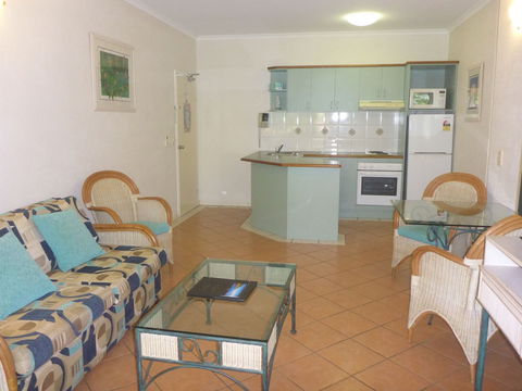 Palm Cove Tropic Apartments - C Tourism 3