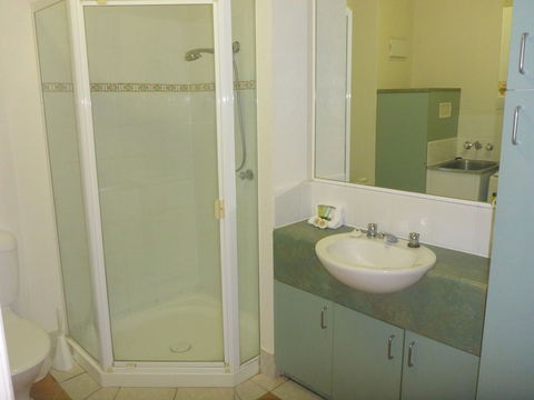 Palm Cove Tropic Apartments - C Tourism 5