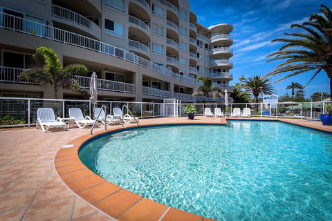 Kirra Beach Apartments - C Tourism 1