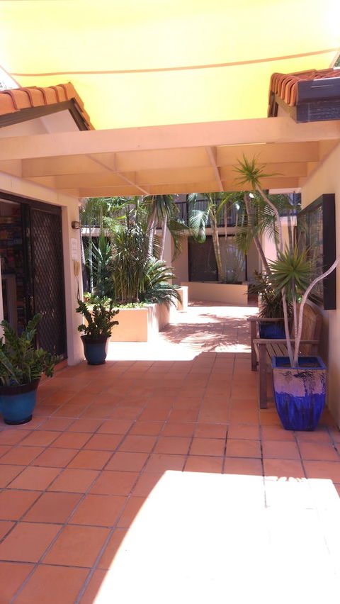 Chevron Palms Holiday Apartments - C Tourism 2