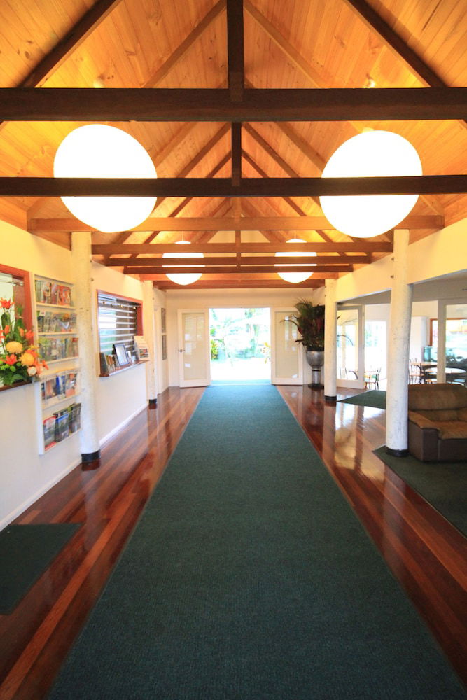 Mossman QLD C Tourism