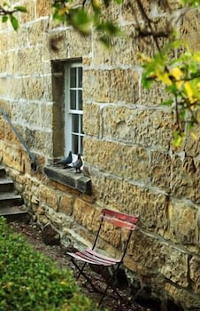 Red Feather Inn - C Tourism 2