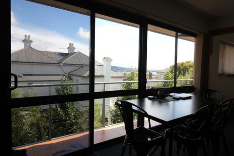 96 On Arthur Apartments - C Tourism 1