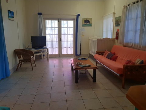 Arcadia Beach Guest House - C Tourism 6