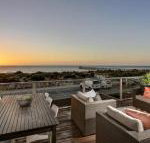 The Beach House at Grange - C Tourism