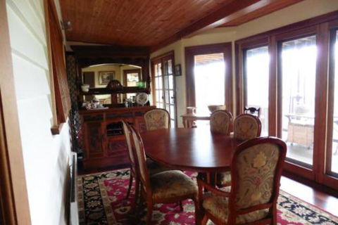 The Old School Bed & Breakfast - C Tourism 3