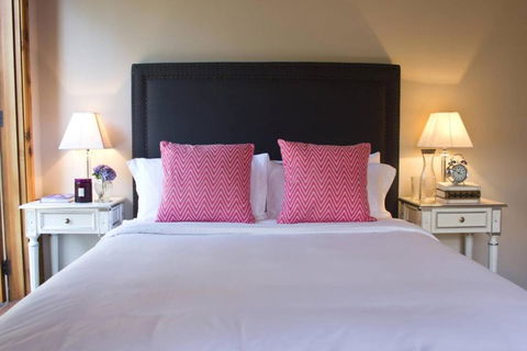 Cherry Cottage Leura - C Tourism 1