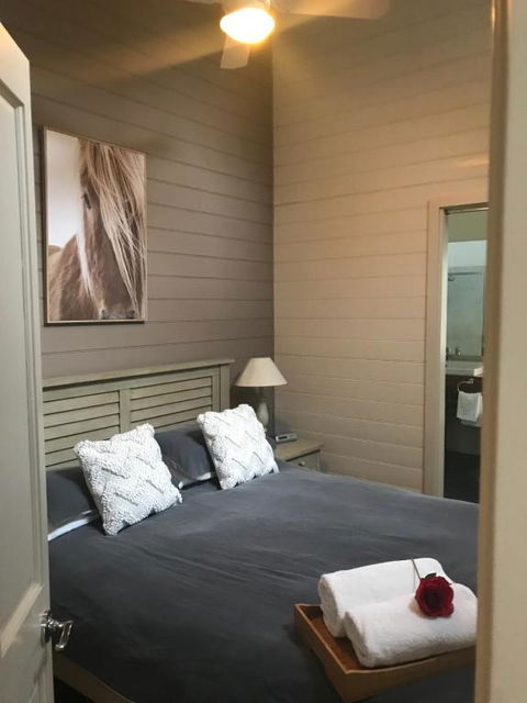 Two Truffles Cottages - C Tourism 2