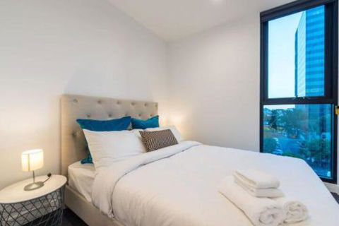 Astrina Garden View 2 Bedroom - C Tourism 7