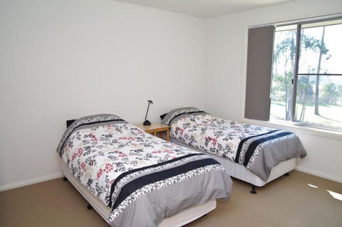 Banyula 103 Neville Morton Drive - C Tourism 5