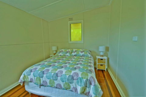 Rosemaree 24 East Street - C Tourism 2