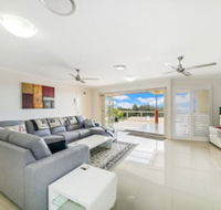 Redcliffe Peninsula Penthouse - C Tourism