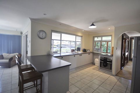 Bribie Island Canal Holiday Destination - C Tourism 4