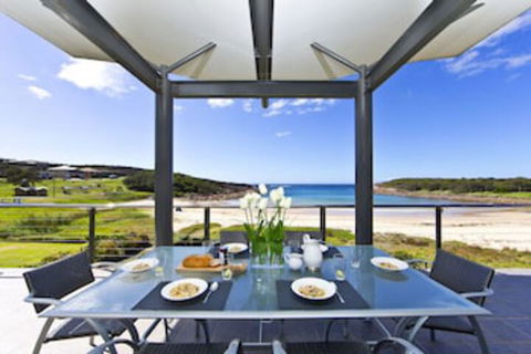 Sails On The Beachfront Exclusive Seaside Home - C Tourism 0