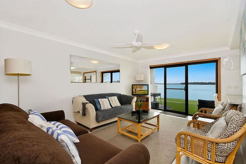 Peninsula Court 5 - C Tourism 2