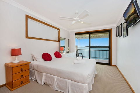 Peninsula Court 5 - C Tourism 3