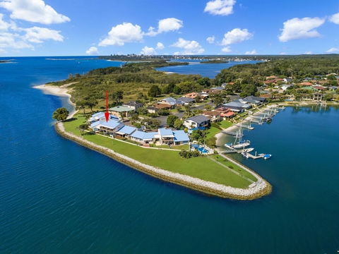 Peninsula Court 6 - C Tourism 4