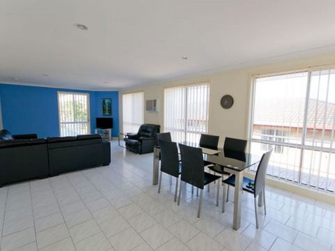 1/6 Convent Lane - C Tourism 3