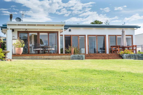 Green Waves The Point Tura - C Tourism 7