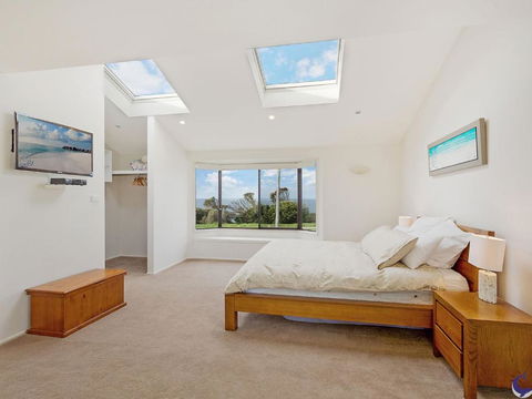106 Ocean Parade Dalmeny - C Tourism 6