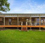 98 Ocean Parade Rustic Log Cabin - C Tourism