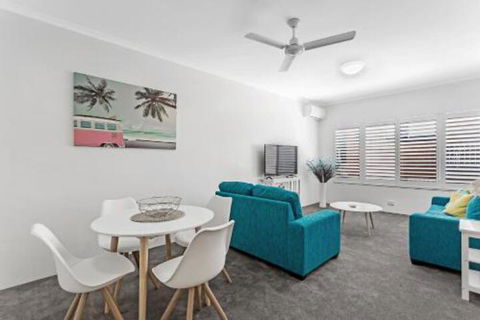 Zenith Unit 7 Shoal Bay - C Tourism 4