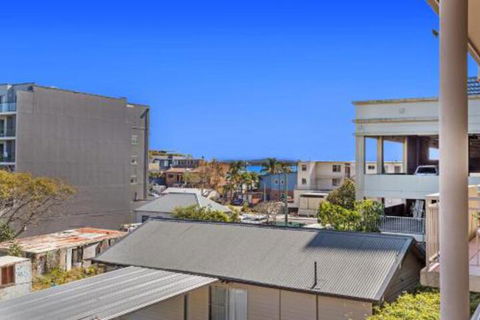 Zenith Unit 7 Shoal Bay - C Tourism 5